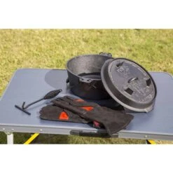Campfire Premium Camp Oven 9 Quart Kit -Camping Series Shop BCF 213612 06 hi res