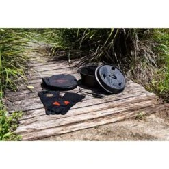 Campfire Premium Camp Oven 9 Quart Kit -Camping Series Shop BCF 213612 07 hi res