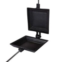 Campfire Cast Iron Jaffle Iron - Jumbo, Single -Camping Series Shop BCF 213618 02 hi res