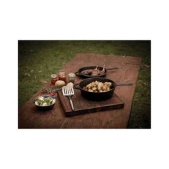 Campfire Cast Iron Quart Combo Cooker -Camping Series Shop BCF 601031 07 hi res
