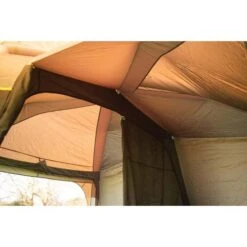 Zempire Pronto 10 V2 Inflatable Air Tent -Camping Series Shop BCF 617450 12 hi res