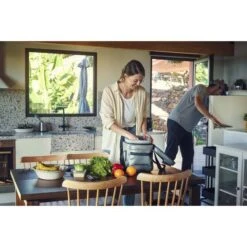 Dometic GO PAC20 20L Soft Storage 14 Dometic GO PAC20 20L Soft Storage -Camping Series Shop BCF 631118 06 hi res